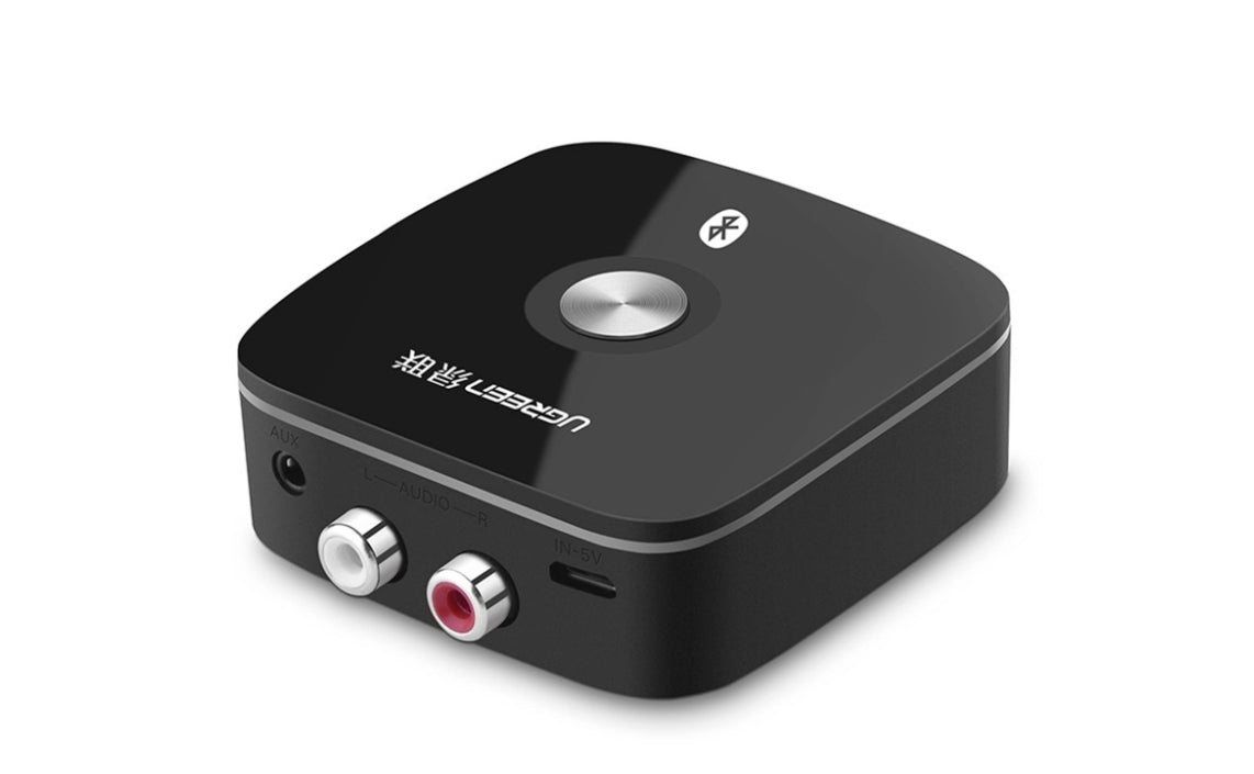 UGREEN 40759 Wireless Bluetooth Audio Receiver 5.1 with 3.5 and 2RCA Adapter