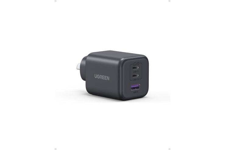 UGREEN 65630 45W 3-Port GaN Fast Charger